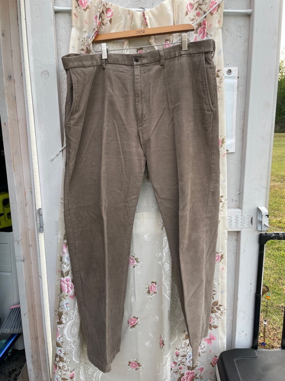 Haggar Men's Corduroy Pants in Taupe